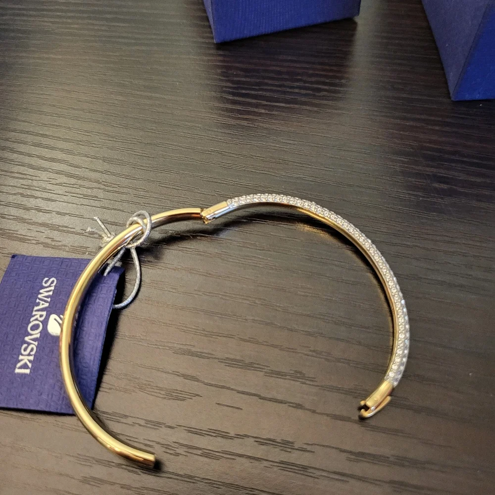 Swarovski Crystal  Bangle Bracelet White - Gold Plating New In Original Box - Picture 6 of 14